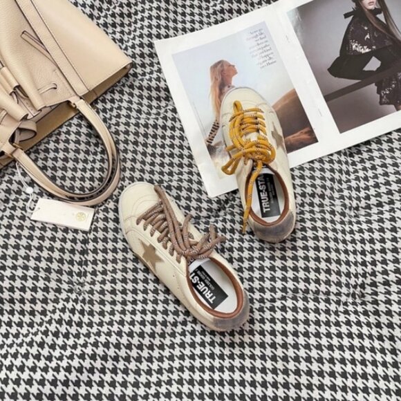 Contemporary Golden Goose Sneakers - Brown & Yellow Lace Options - Picture 4 of 9